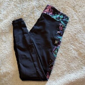 BLACKMILK Floral hummingbird pocket Leggings SIZE M